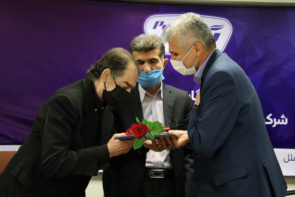 عبداله قدوسی مدیرعامل شرکت صنایع شیر ایران، با نمایندگان بازنشستگان شرکتهای تابعه، دیدار و گفتگو کرد.