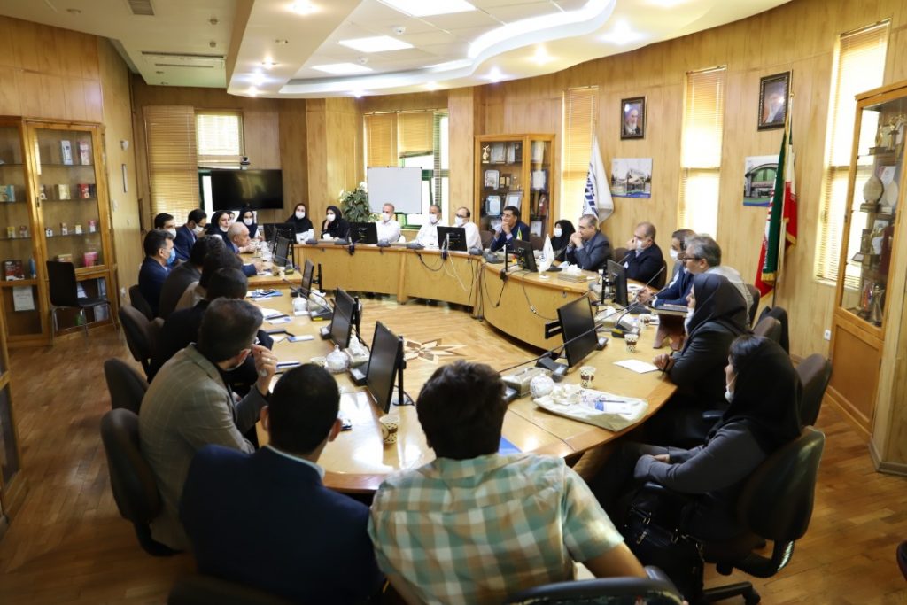 در این مصاحبه، از میان پذیرفته شدگان مرحله اول آزمون کتبی، 95 نفر در شرکت‌های تابعه صنایع شیر ایران مشغول به کار می‌شوند.